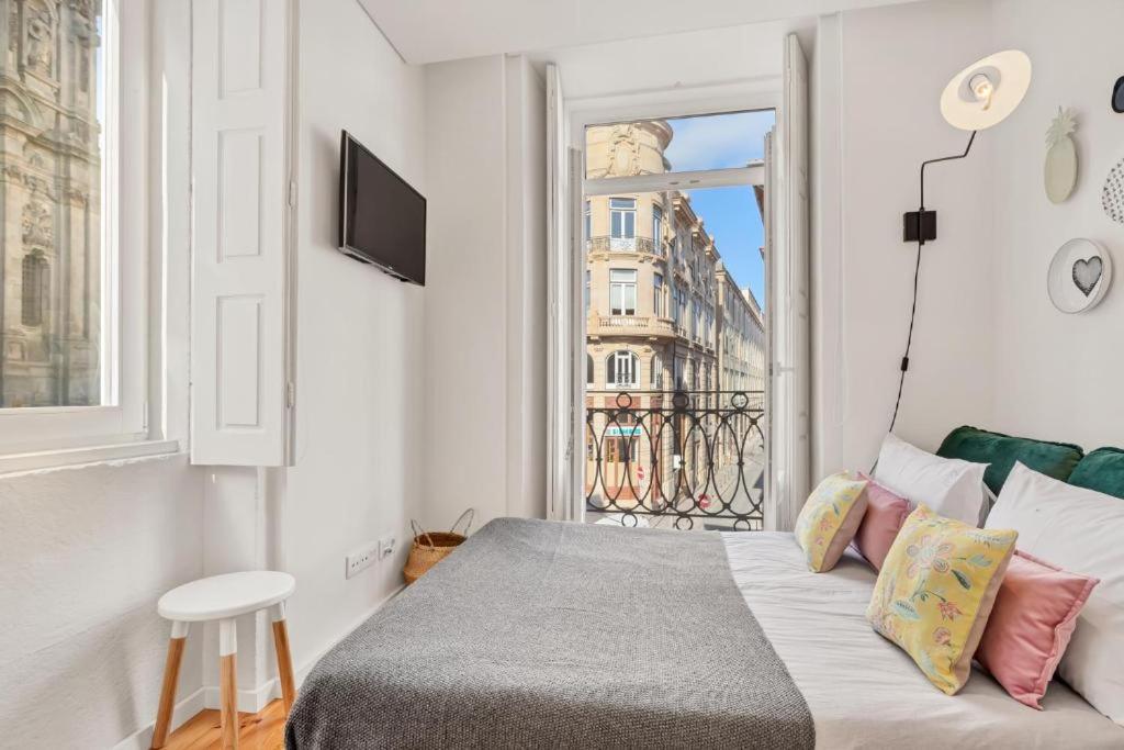 Host Wise - Lovely Shinny Flats With Balcony - Clerigos 포르투 외부 사진
