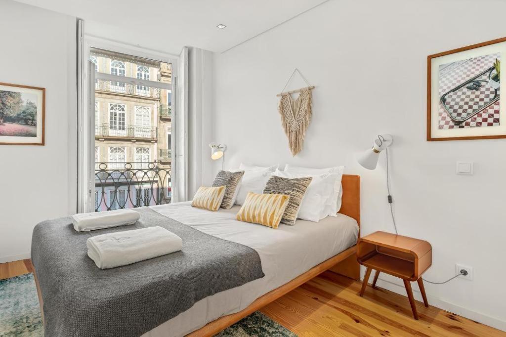 Host Wise - Lovely Shinny Flats With Balcony - Clerigos 포르투 외부 사진